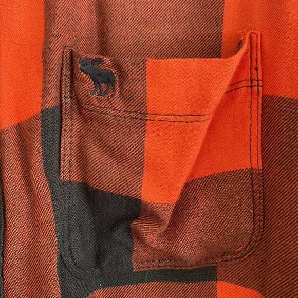 Shirt - Picture 2 of 2